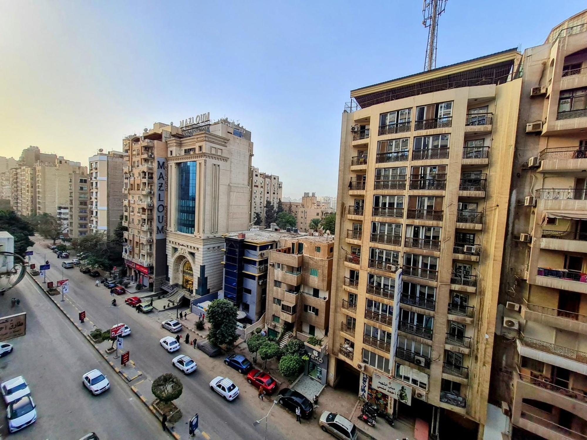 Luxurious 3-bedroom Dokki Downtown - Ideal Location Downtown Giza