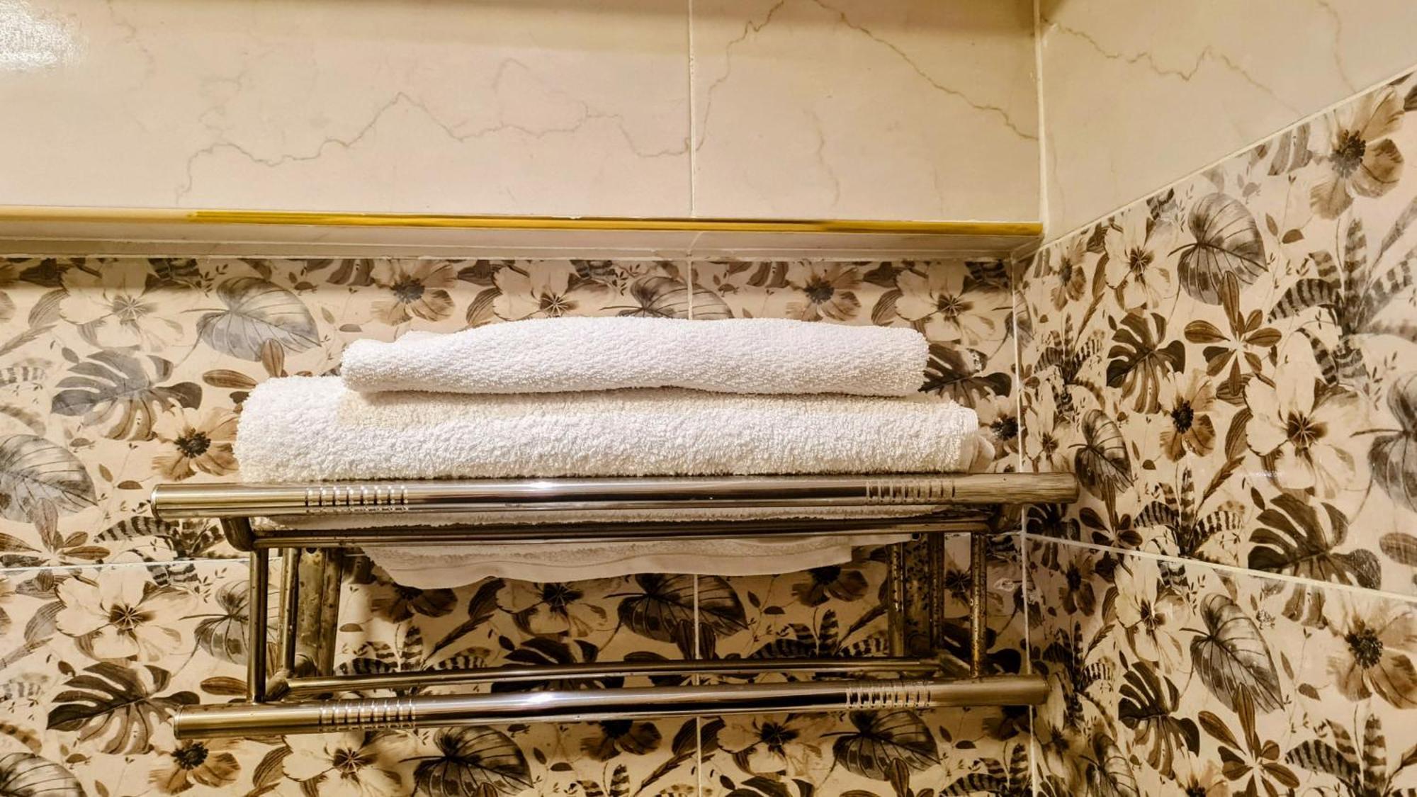 Luxurious 3-bedroom Dokki Downtown - Ideal Location Downtown Giza Apartment Cairo
